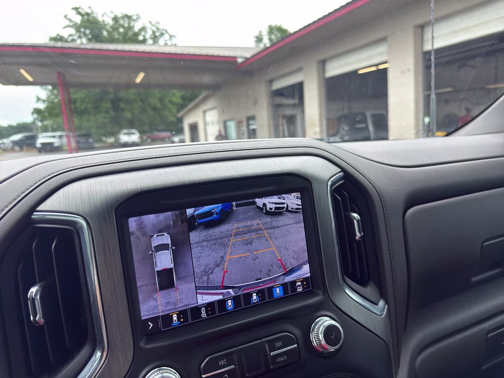 2022 Summit White GMC Sierra Denali 4X4 Truck