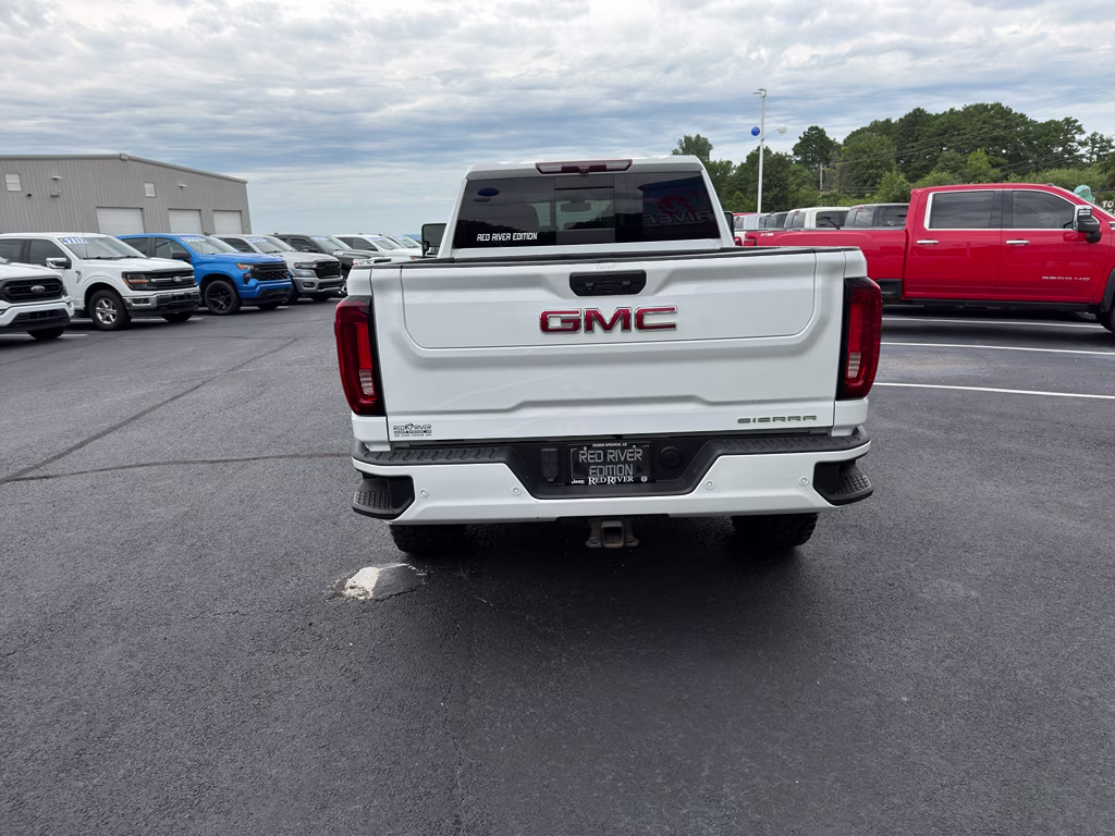 2022 Summit White GMC Sierra Denali 4X4 Truck