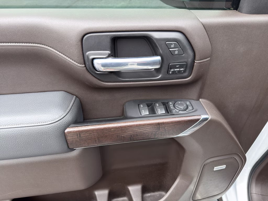 2022 Summit White GMC Sierra Denali 4X4 Truck
