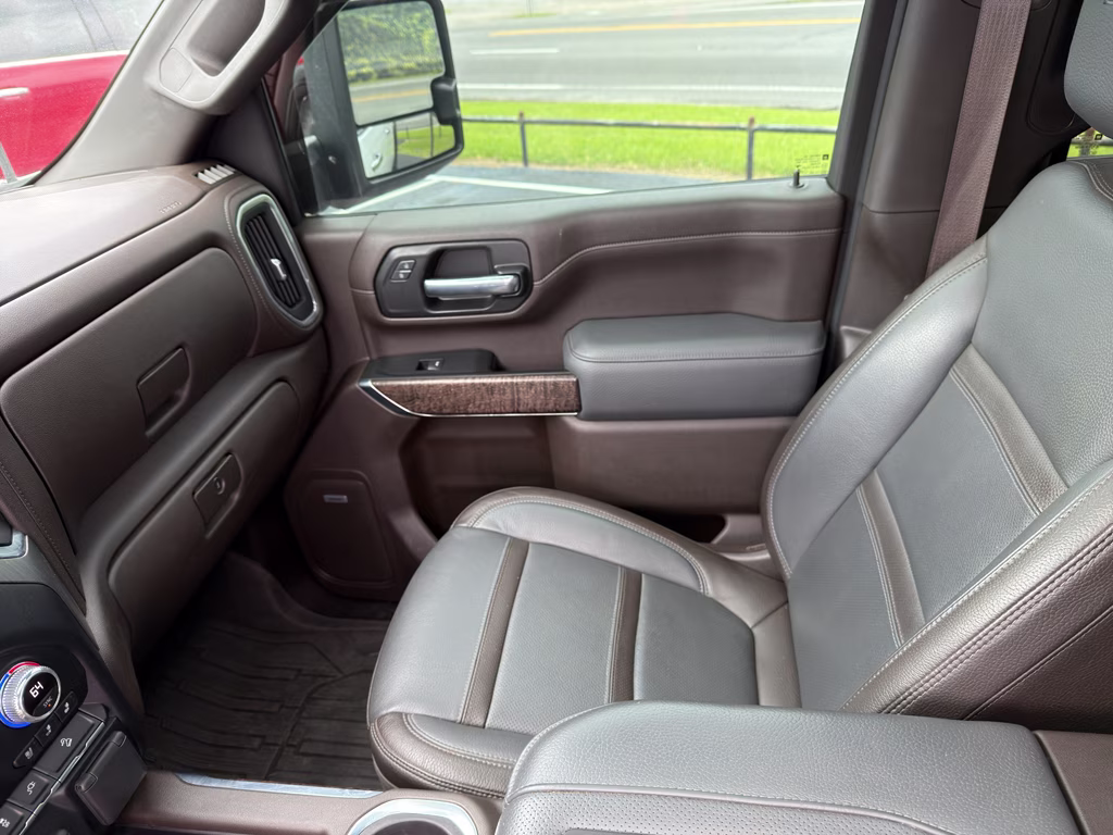 2022 Summit White GMC Sierra Denali 4X4 Truck