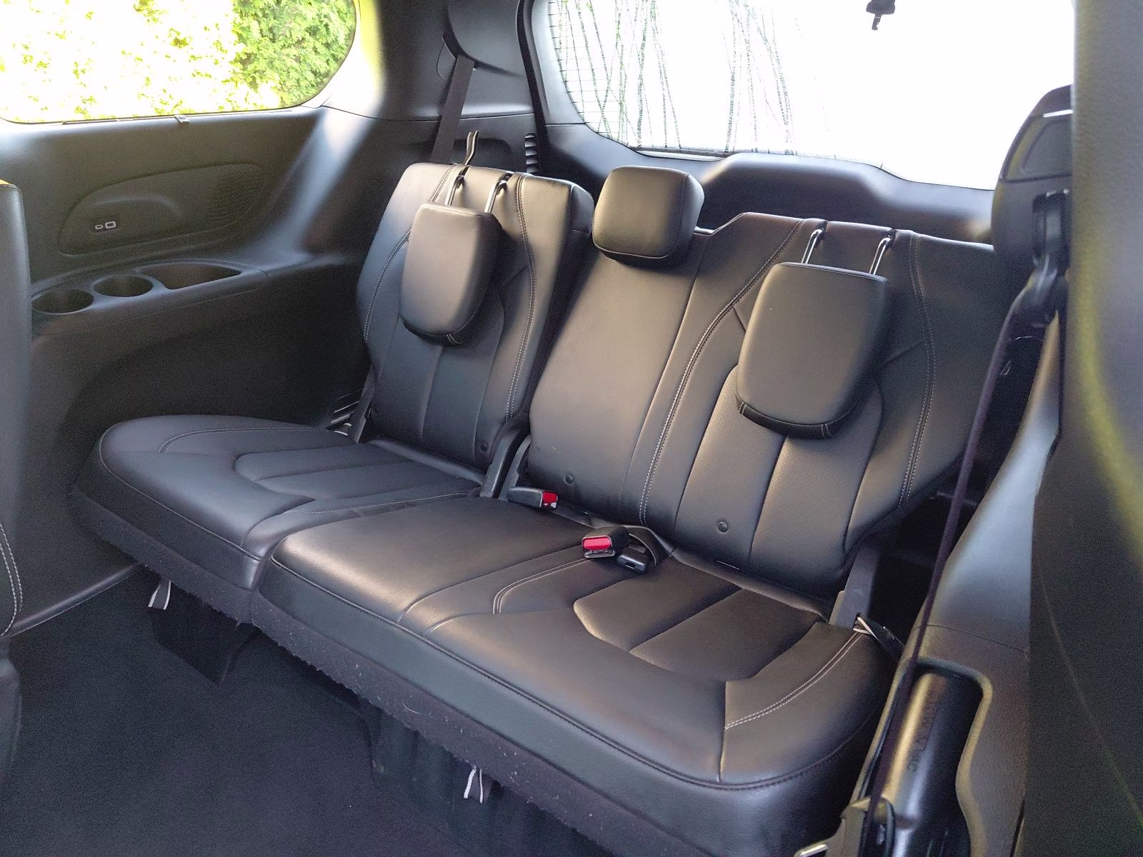 2021 Fathom Blue Pearlcoat Chrysler Pacifica Touring L AWD Van