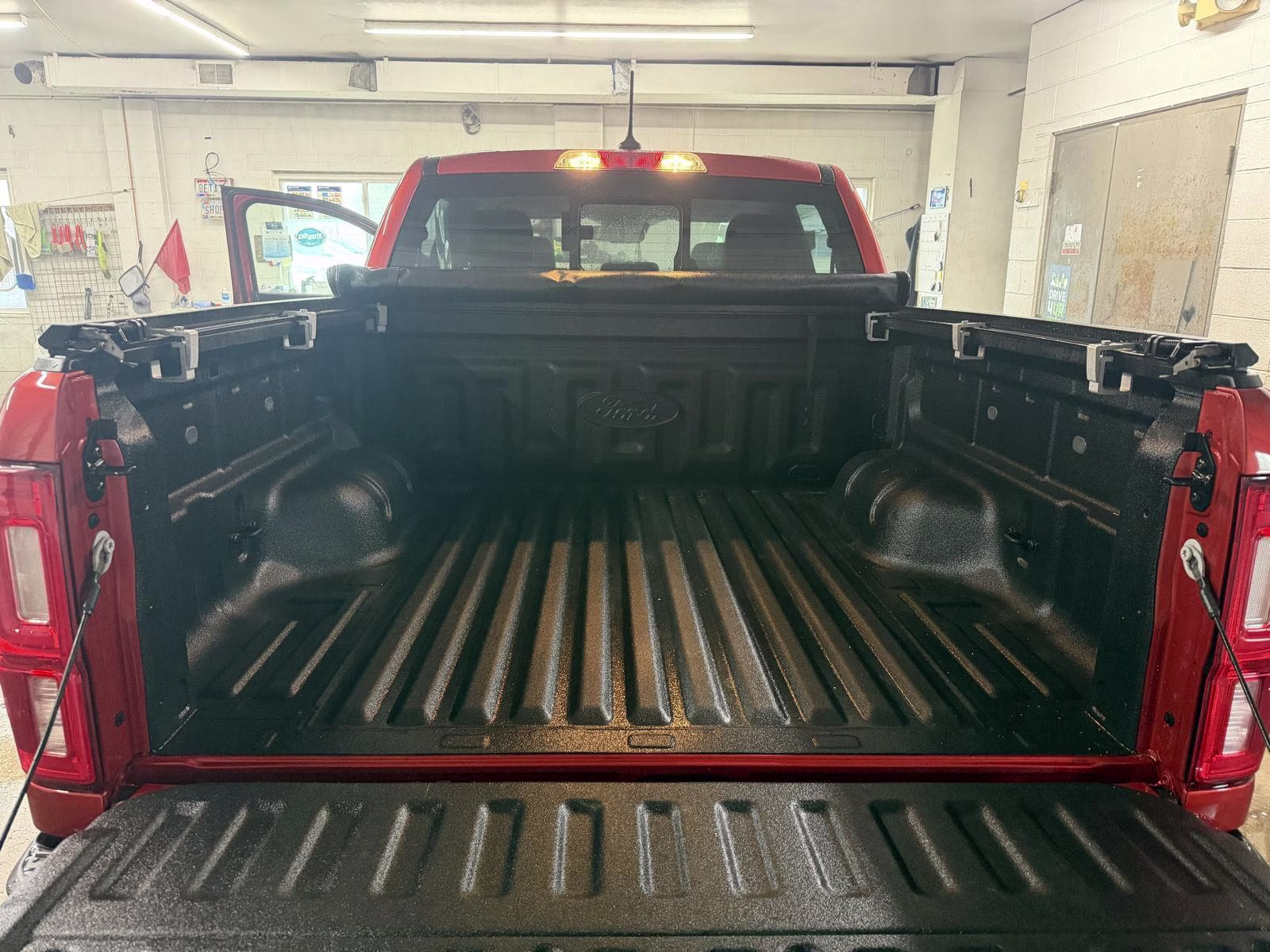 2019 Hot Pepper Red Metallic Tinted Clearcoat Ford Ranger XLT 4X4 Truck