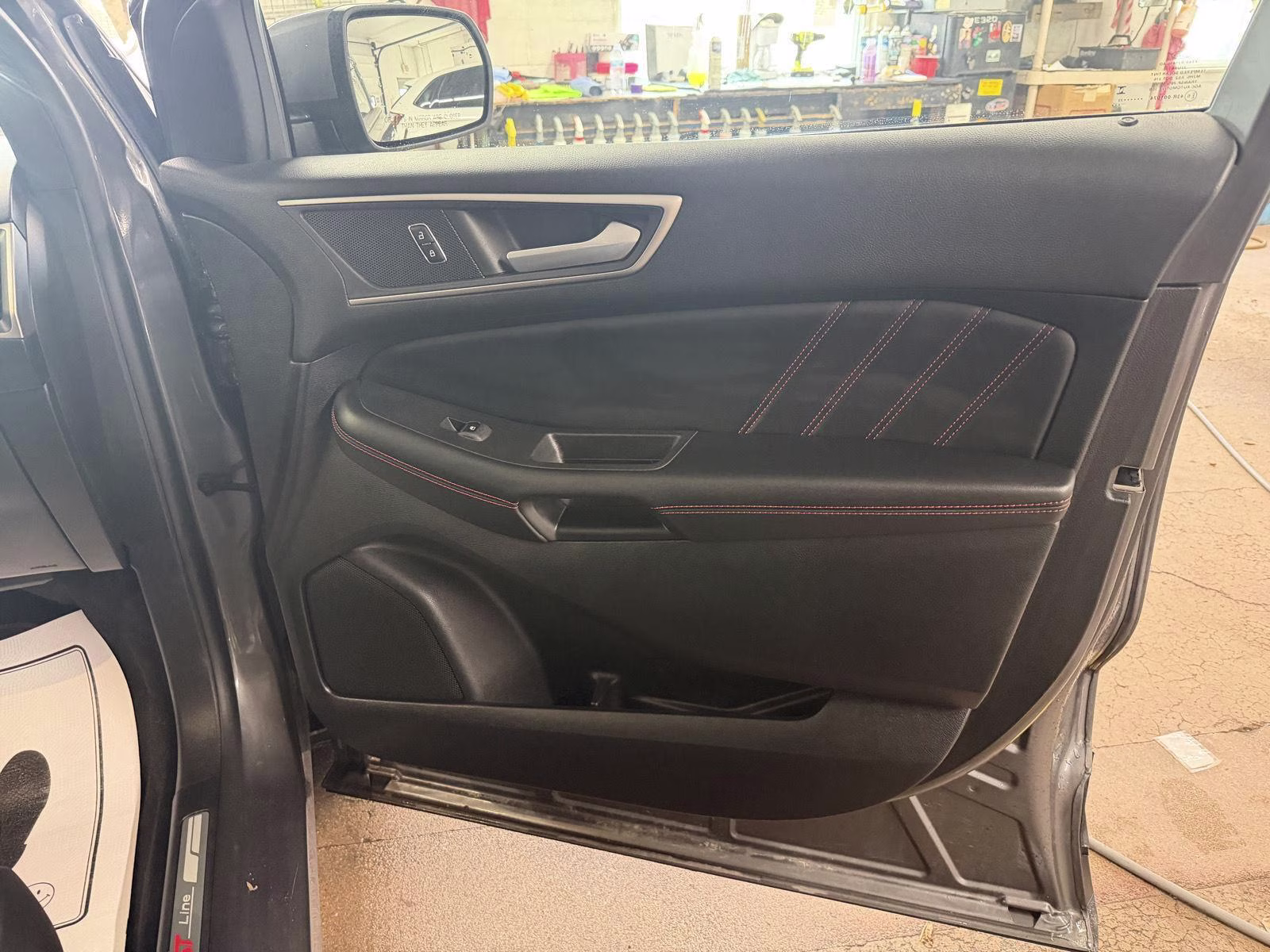 2023 Carbonized Gray Metallic Ford Edge ST-Line AWD SUV