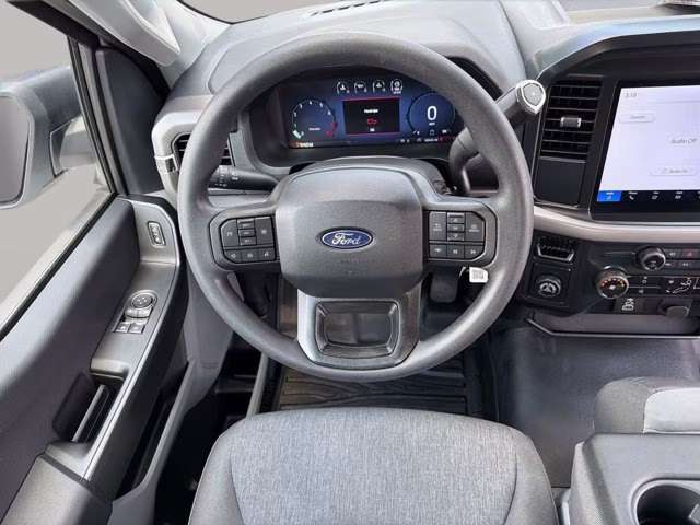 2025 Oxford White Ford F-150 XL RWD Truck
