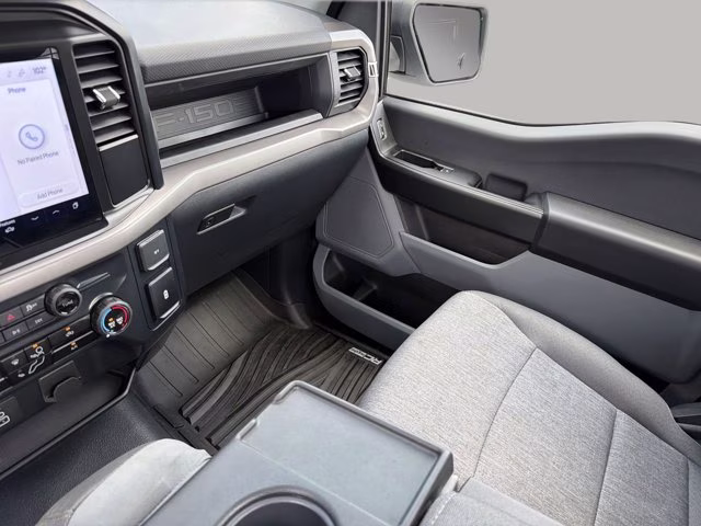 2025 Oxford White Ford F-150 XL RWD Truck