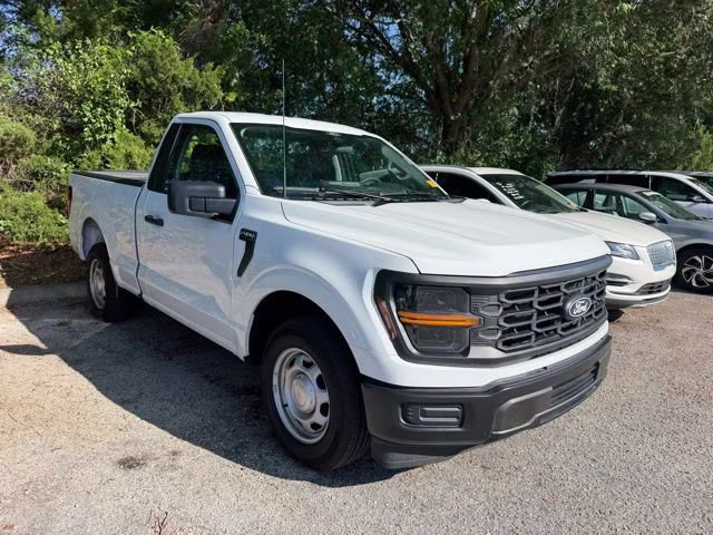2025 Oxford White Ford F-150 XL RWD Truck