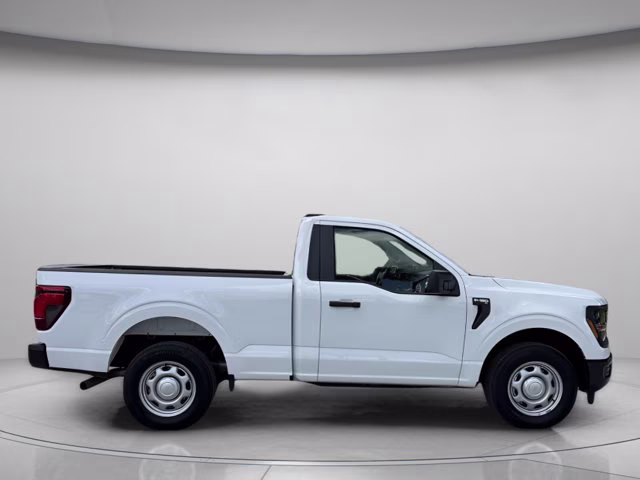 2025 Oxford White Ford F-150 XL RWD Truck