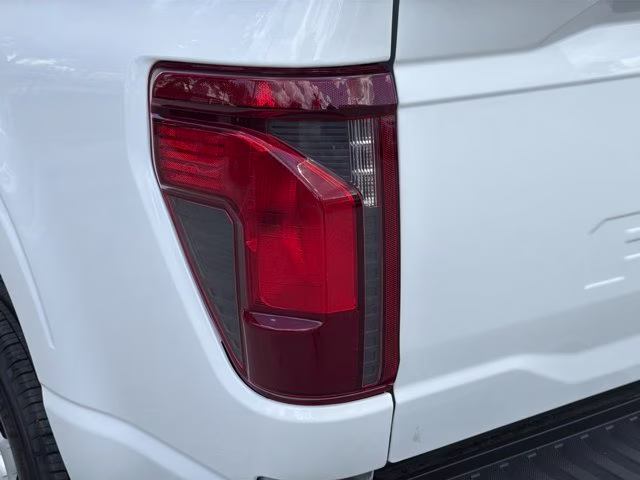 2025 Oxford White Ford F-150 XL RWD Truck