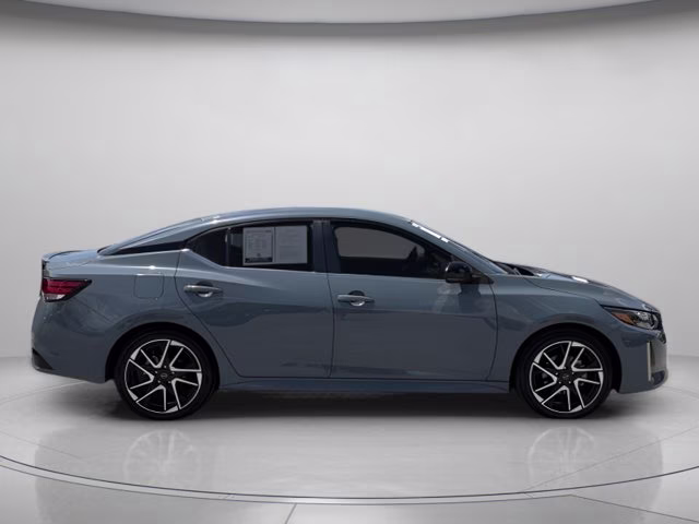 2024 Atlantic Gray Metallic Nissan Sentra SR FWD Sedan