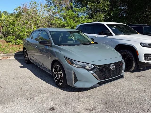 2024 Atlantic Gray Metallic Nissan Sentra SR FWD Sedan