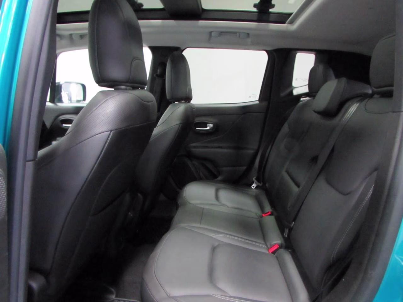 2022 Bikini Metallic Clearcoat Jeep Renegade 4WD Limited 4X4 SUV