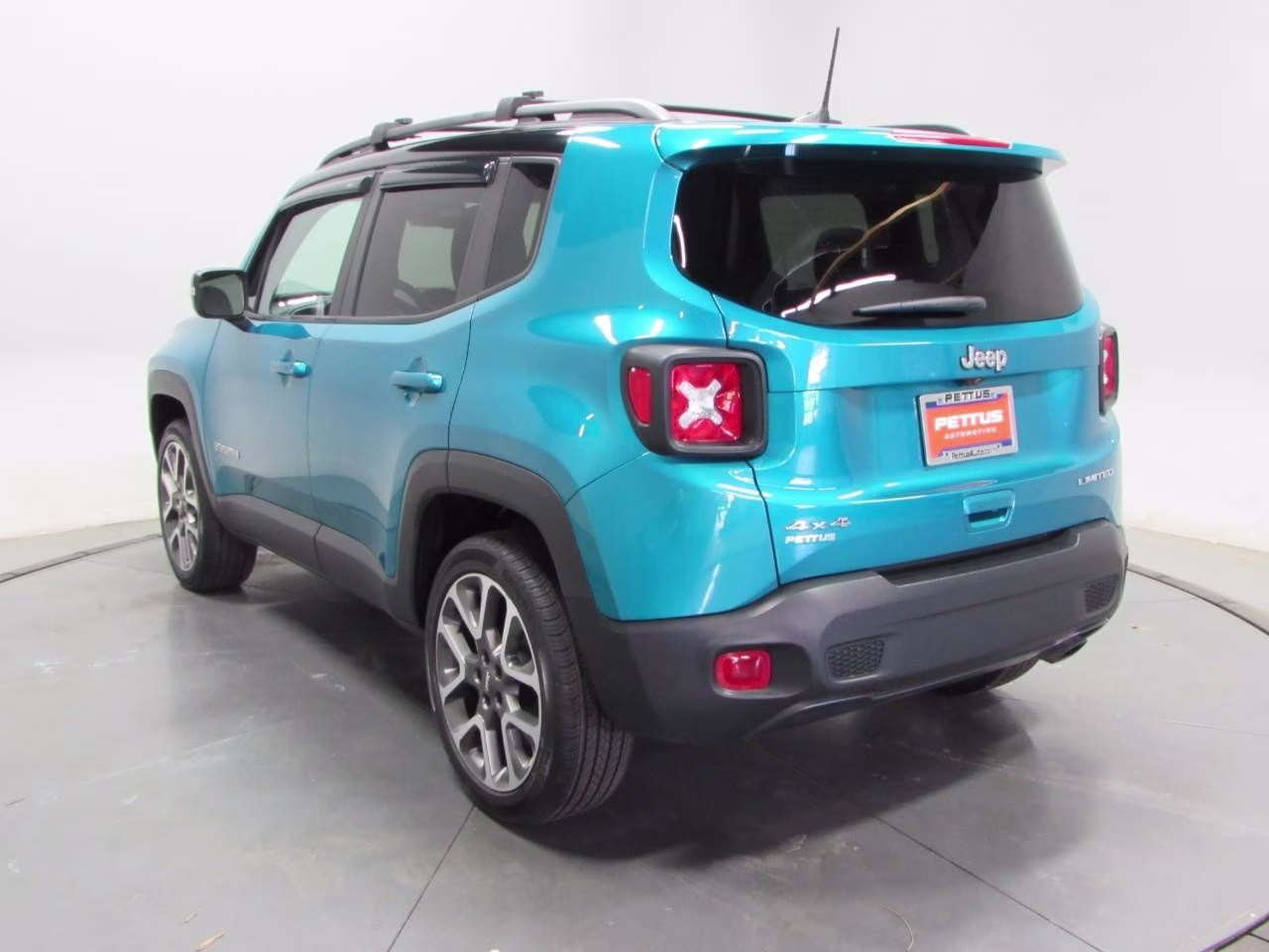 2022 Bikini Metallic Clearcoat Jeep Renegade 4WD Limited 4X4 SUV