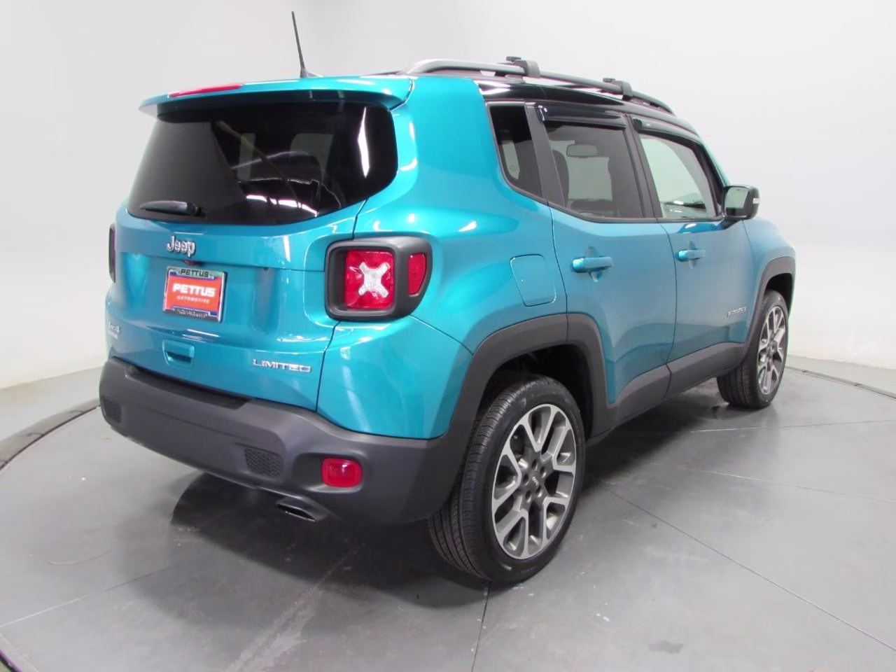 2022 Bikini Metallic Clearcoat Jeep Renegade 4WD Limited 4X4 SUV