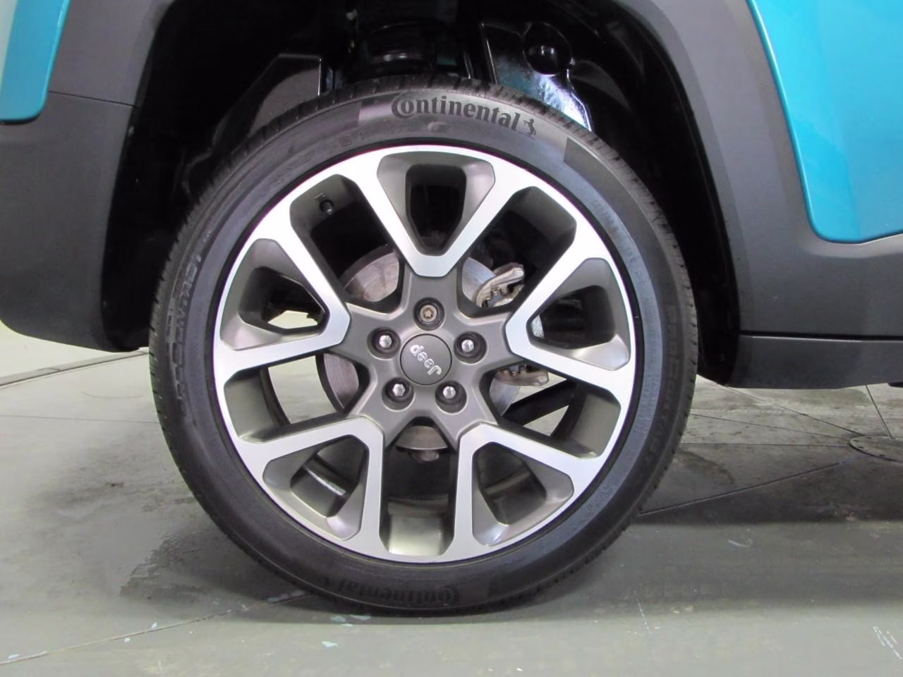 2022 Bikini Metallic Clearcoat Jeep Renegade 4WD Limited 4X4 SUV