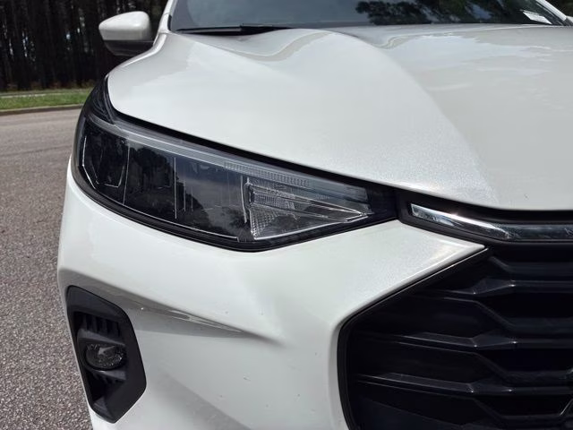 2023 White Metallic Ford Escape ST-Line Select AWD SUV