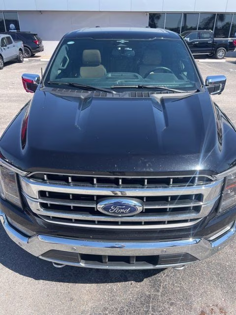 2023 Black Metallic Ford F-150 Lariat 4X4 Truck