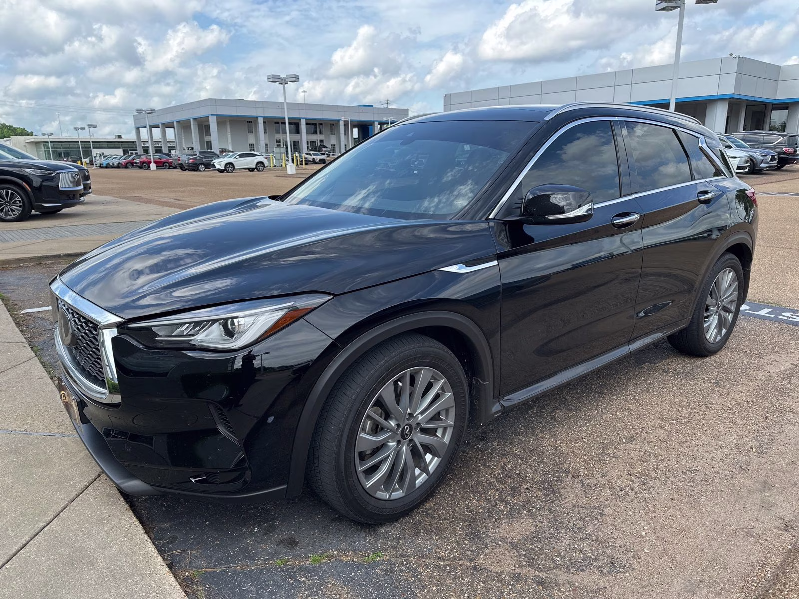 2025 Black Obsidian INFINITI QX50 LUXE AWD SUV
