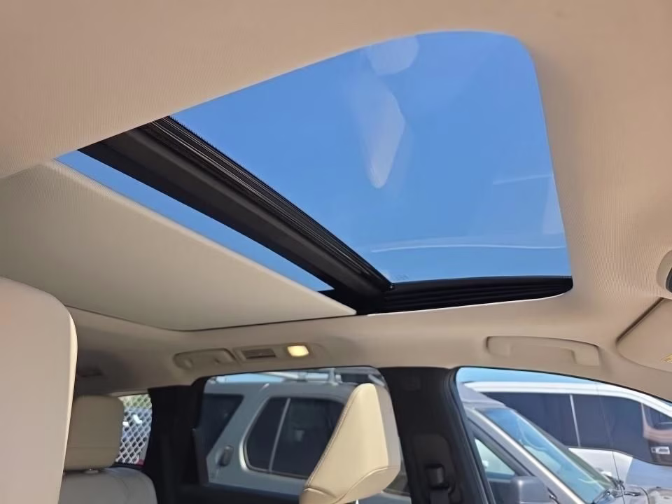 2023 Glacier White INFINITI QX60 PURE FWD SUV