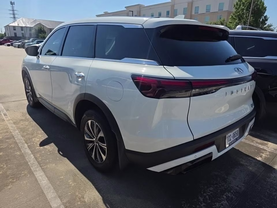 2023 Glacier White INFINITI QX60 PURE FWD SUV