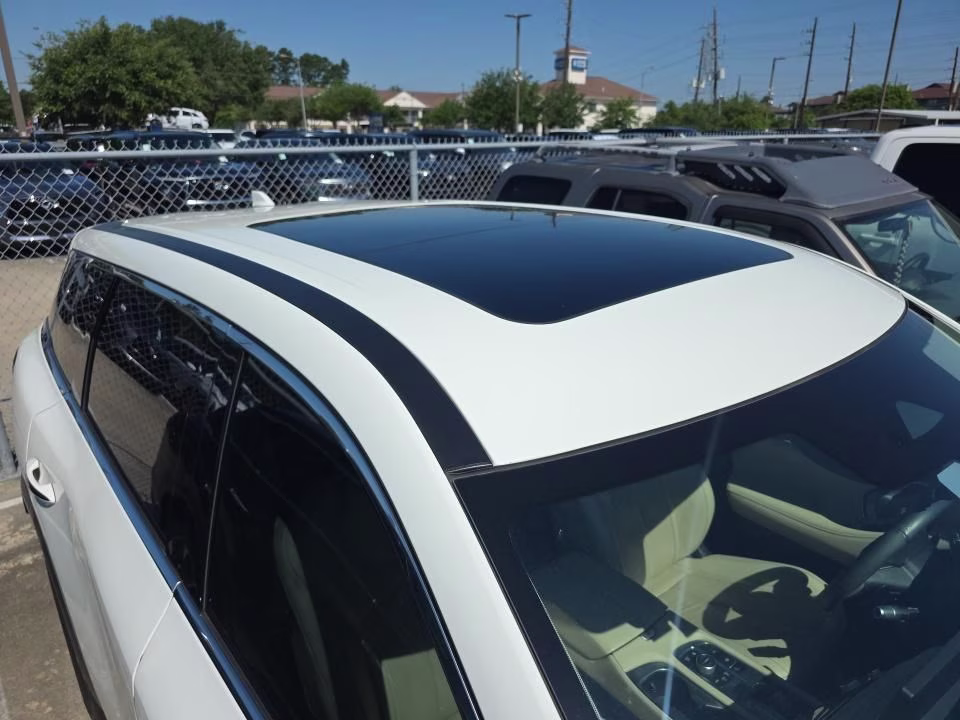 2023 Glacier White INFINITI QX60 PURE FWD SUV