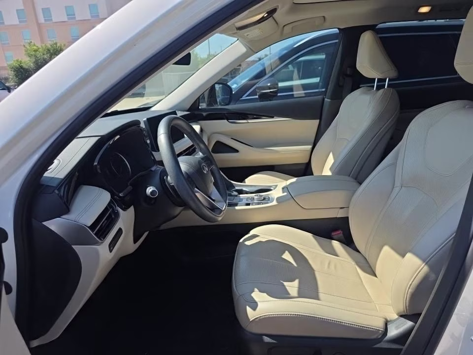 2023 Glacier White INFINITI QX60 PURE FWD SUV