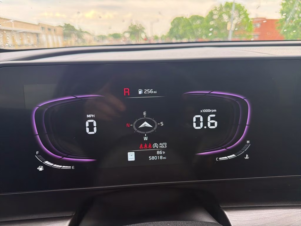 2023 Glacial White Pearl Kia Sportage X-Line AWD SUV