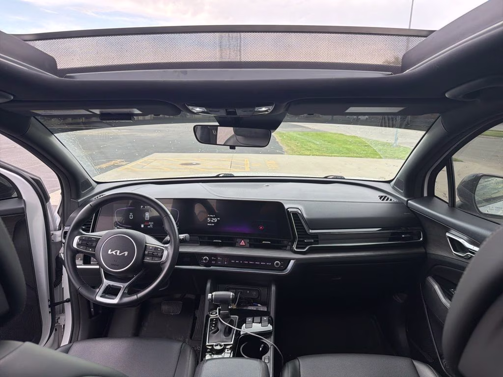 2023 Glacial White Pearl Kia Sportage X-Line AWD SUV