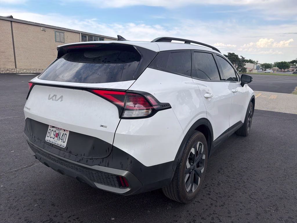 2023 Glacial White Pearl Kia Sportage X-Line AWD SUV