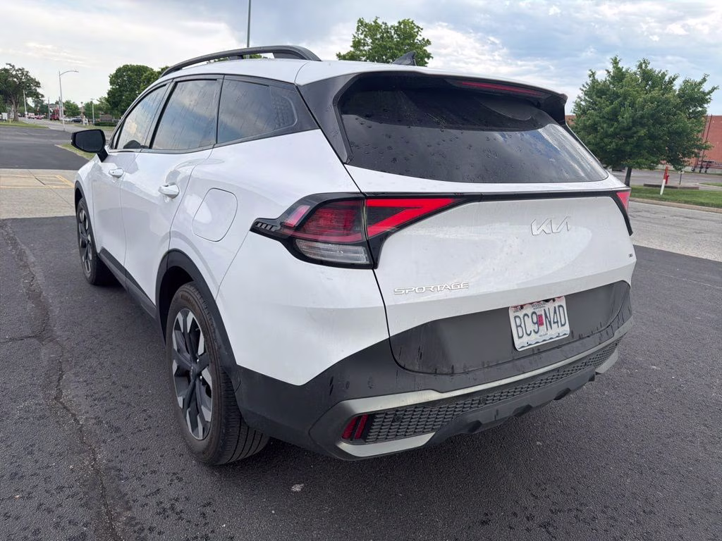2023 Glacial White Pearl Kia Sportage X-Line AWD SUV