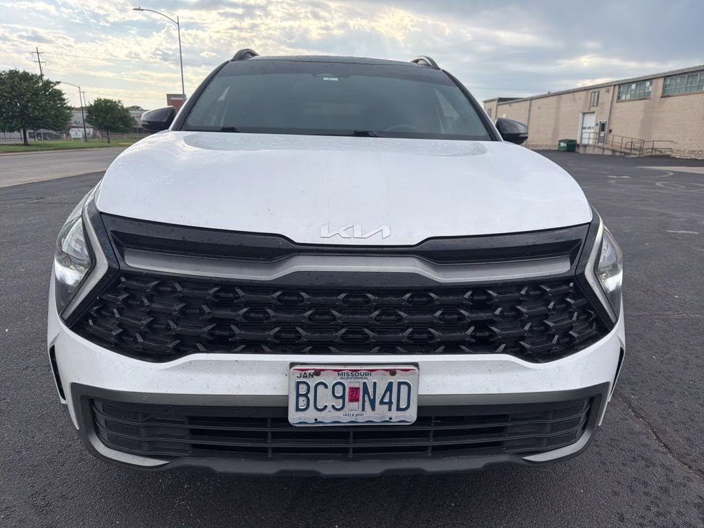 2023 Glacial White Pearl Kia Sportage X-Line AWD SUV