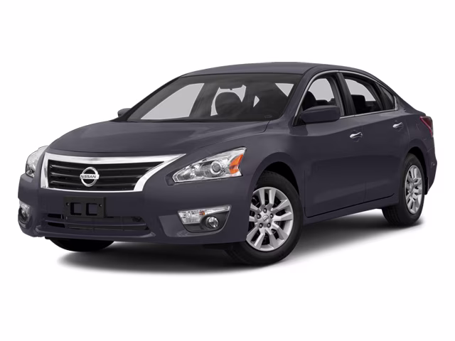 2013 Nissan Altima's photo