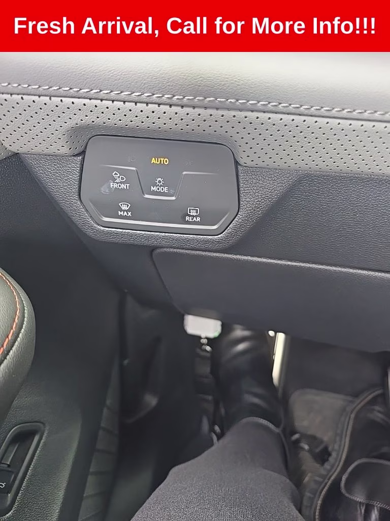 2025 Pure Gray Volkswagen Atlas 2.0T Peak Edition AWD SUV