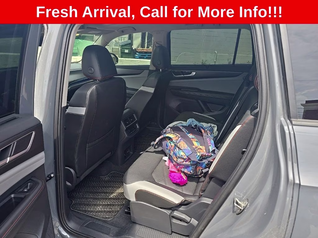 2025 Pure Gray Volkswagen Atlas 2.0T Peak Edition AWD SUV