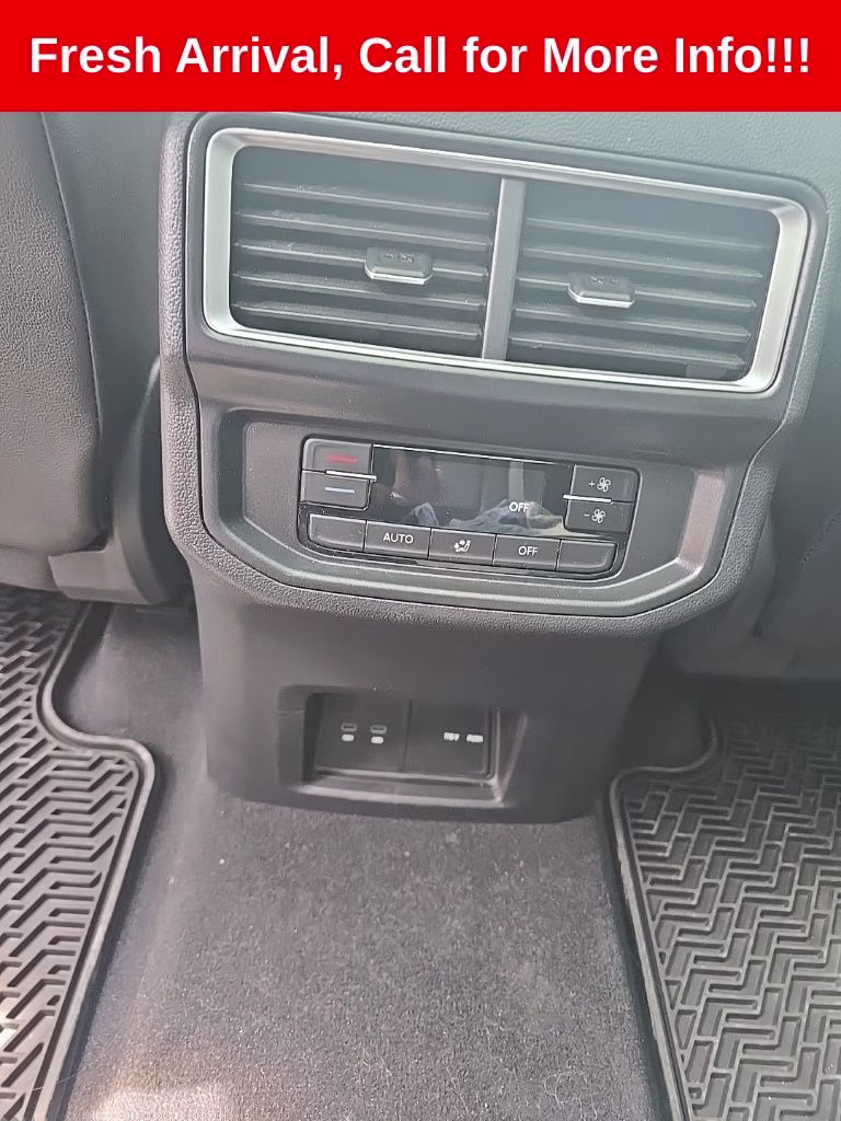 2025 Pure Gray Volkswagen Atlas 2.0T Peak Edition AWD SUV