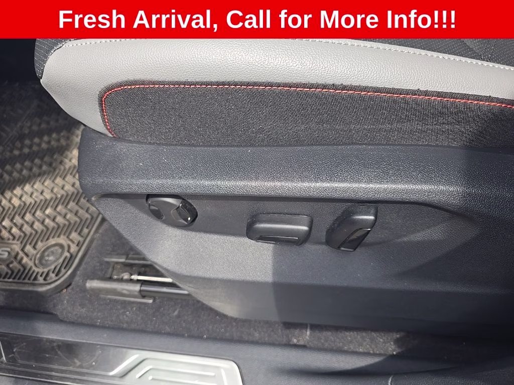 2025 Pure Gray Volkswagen Atlas 2.0T Peak Edition AWD SUV
