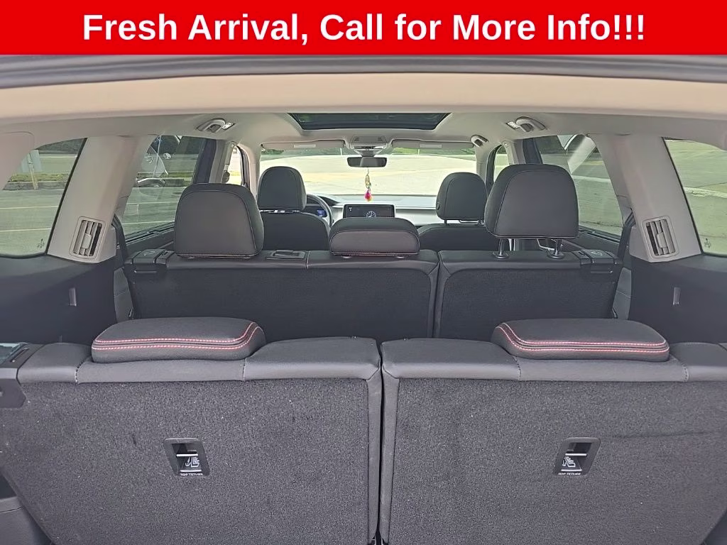 2025 Pure Gray Volkswagen Atlas 2.0T Peak Edition AWD SUV