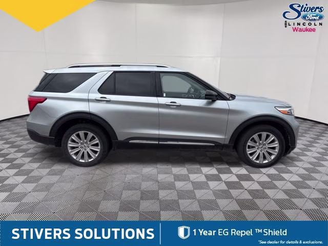 2023 Silver Metallic Ford Explorer Limited 4X4 SUV