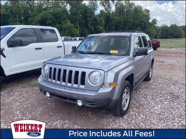 2017 Billet Silver Metallic Clearcoat Jeep Patriot Sport FWD SUV