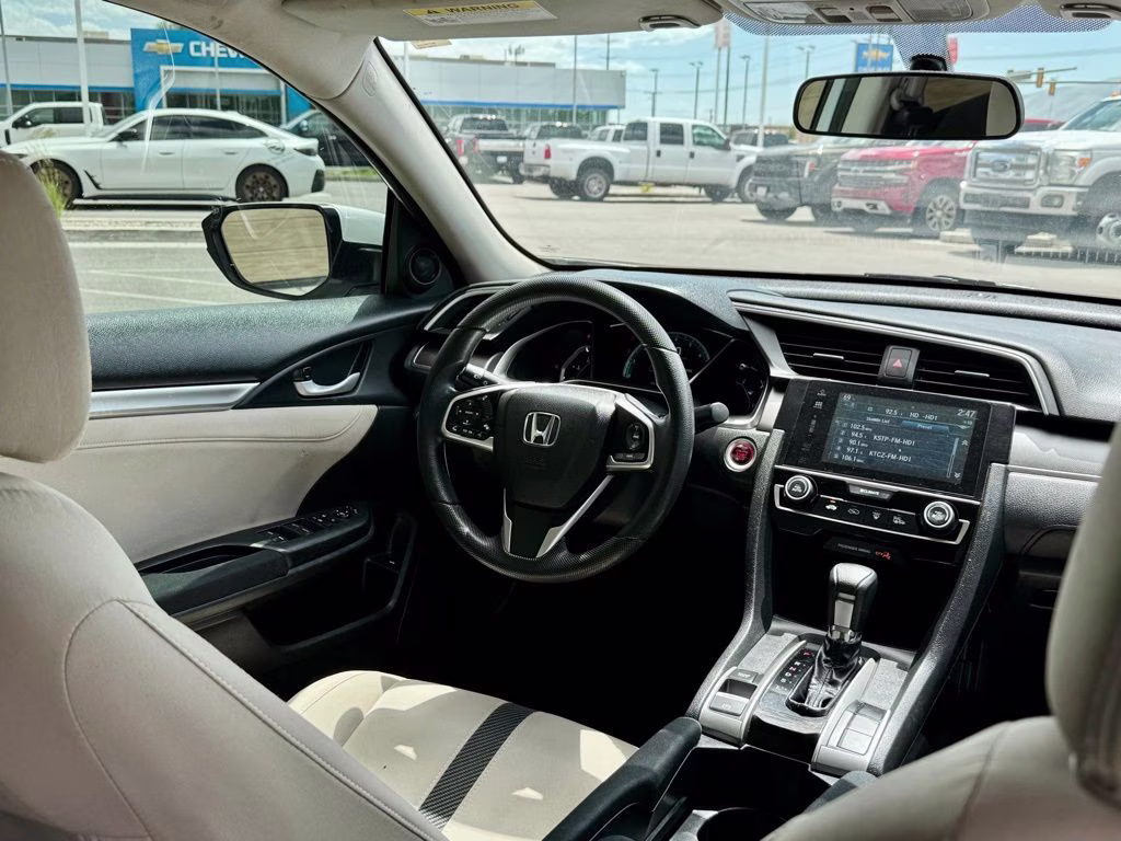 2018 White Honda Civic EX FWD Sedan