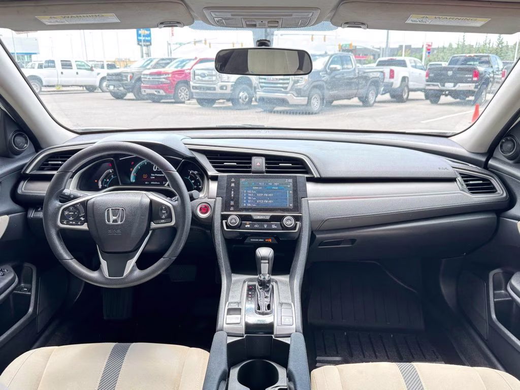 2018 White Honda Civic EX FWD Sedan