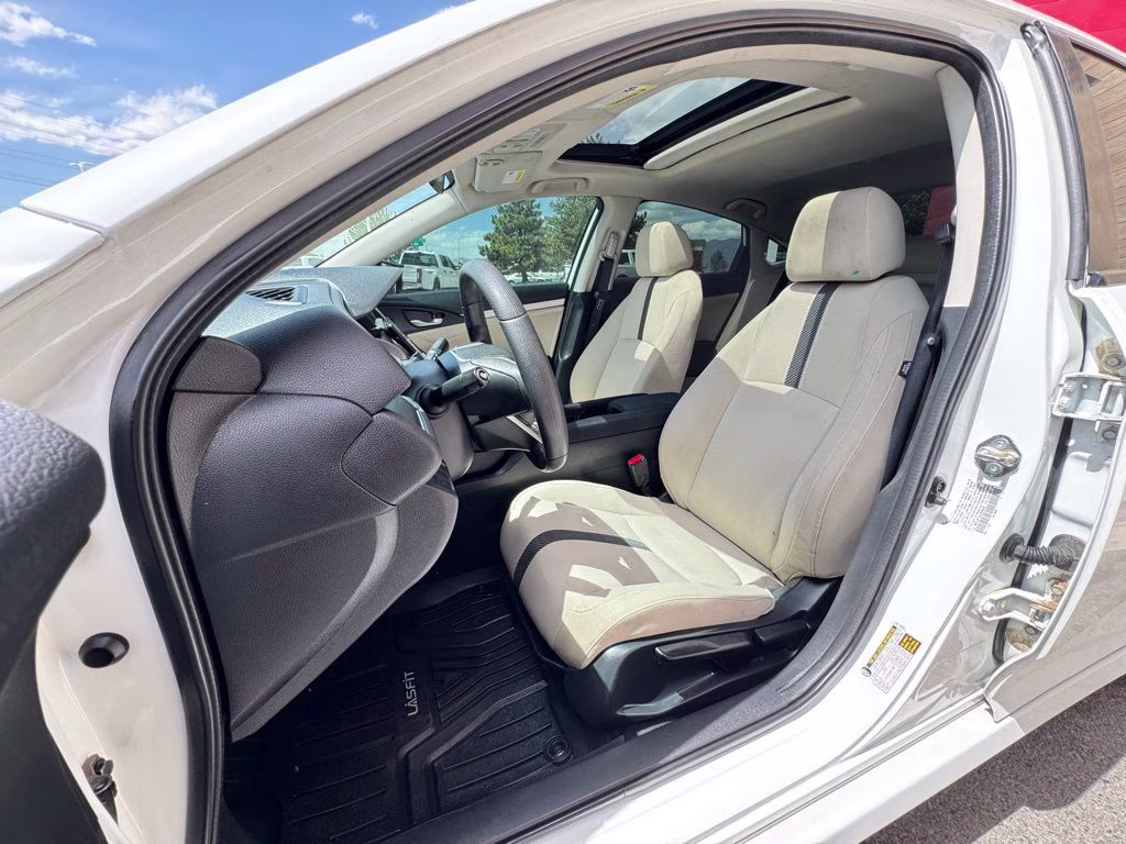 2018 White Honda Civic EX FWD Sedan