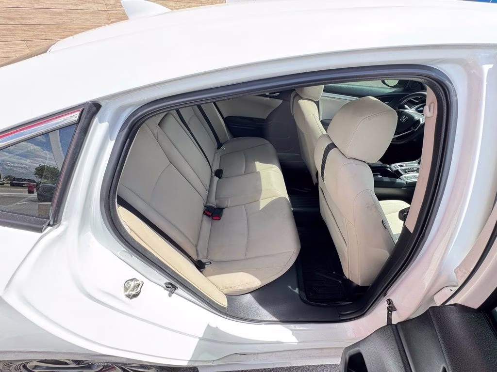2018 White Honda Civic EX FWD Sedan