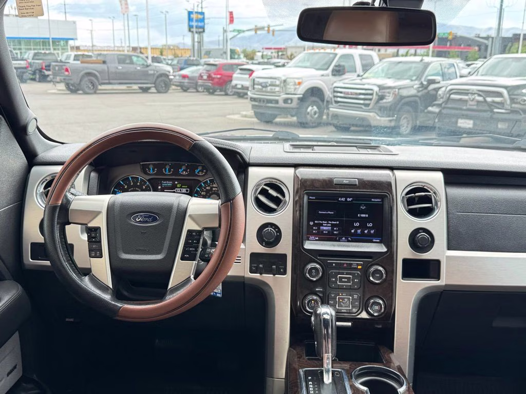 2013 Blue Ford F-150 Platinum 4X4 Truck