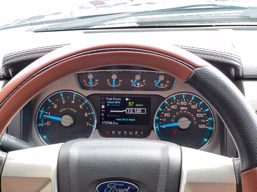 2013 Blue Ford F-150 Platinum 4X4 Truck