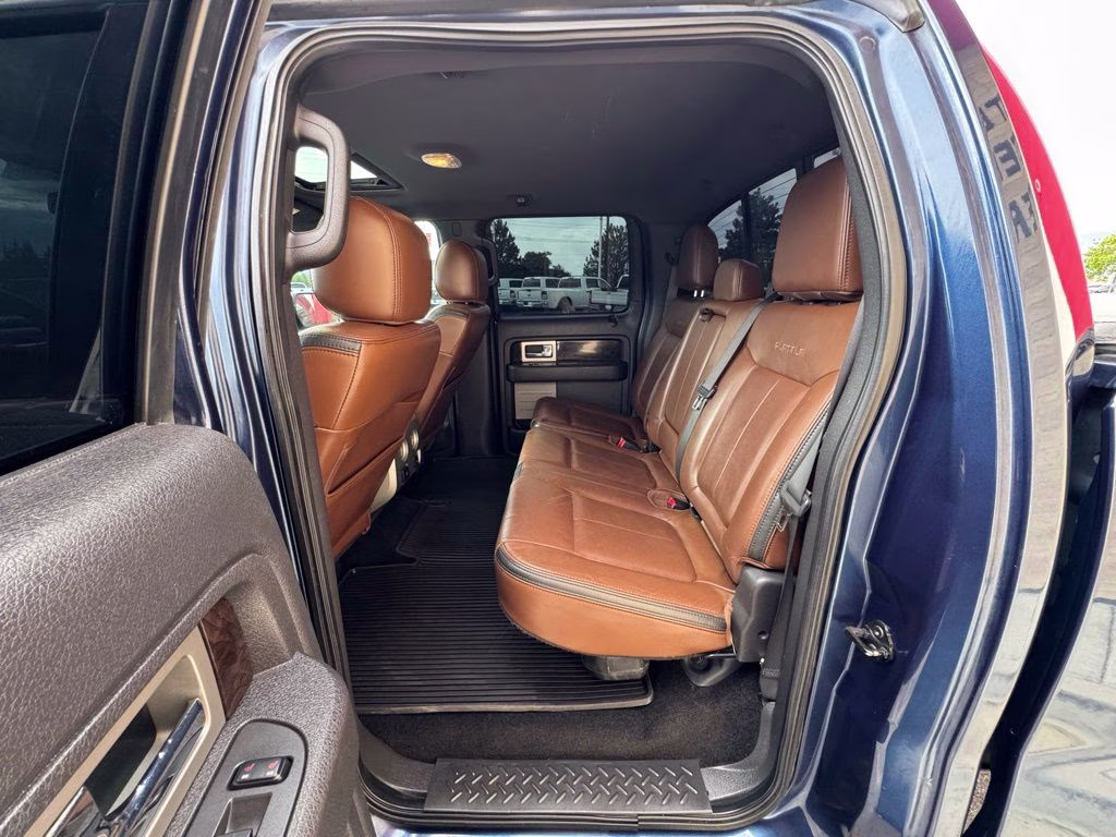 2013 Blue Ford F-150 Platinum 4X4 Truck