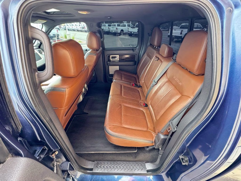 2013 Blue Ford F-150 Platinum 4X4 Truck