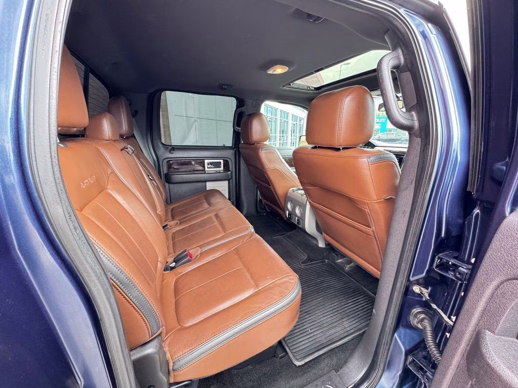 2013 Blue Ford F-150 Platinum 4X4 Truck