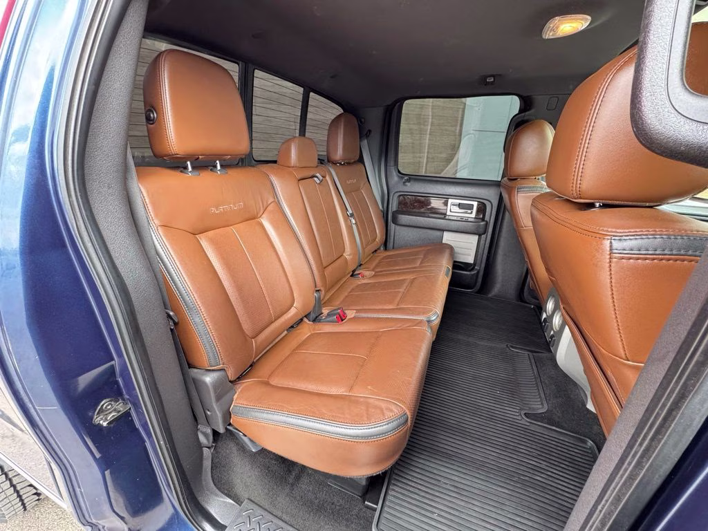 2013 Blue Ford F-150 Platinum 4X4 Truck