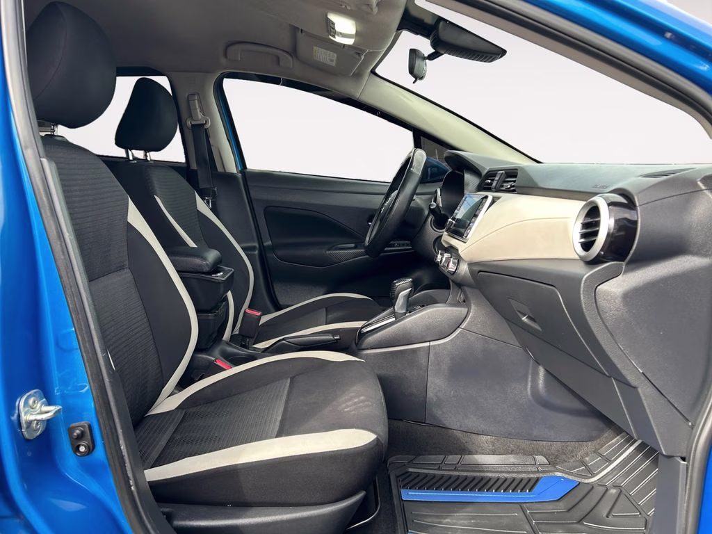2021 Electric Blue Metallic Nissan Versa 1.6 SV FWD Sedan