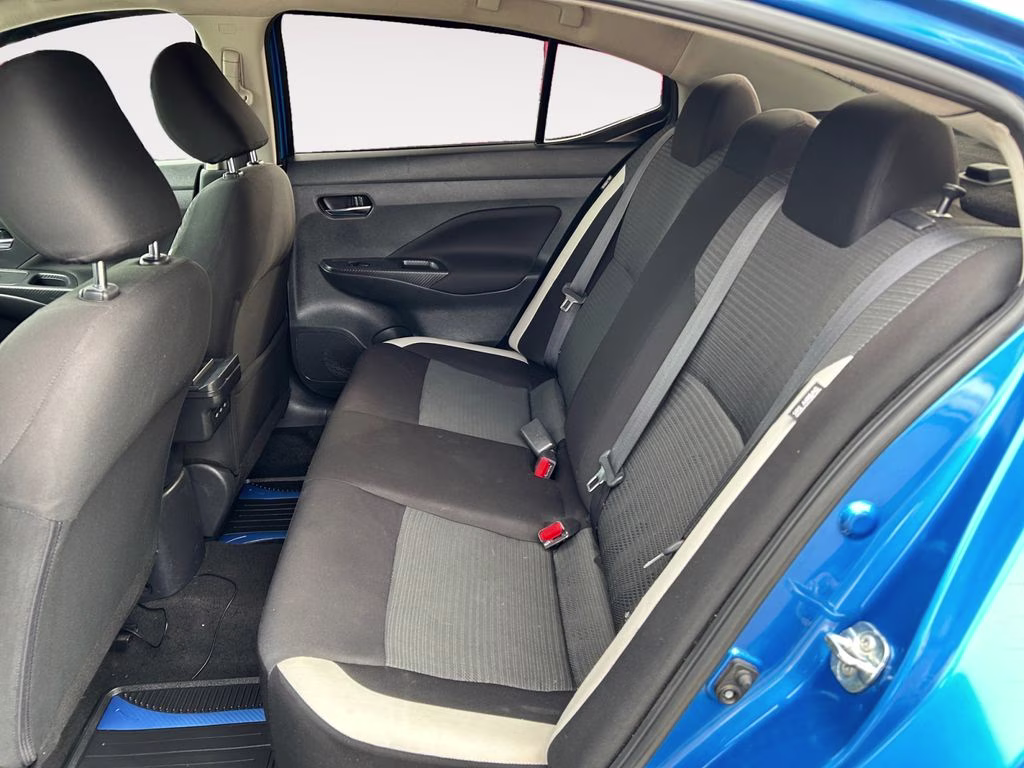 2021 Electric Blue Metallic Nissan Versa 1.6 SV FWD Sedan
